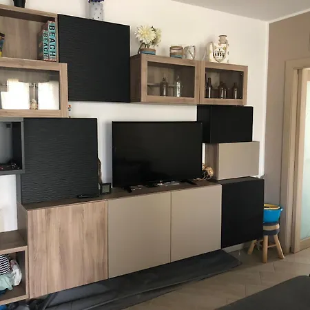 アパート Con Giardino - 5 Minuti Dal Mare リッチョーネ