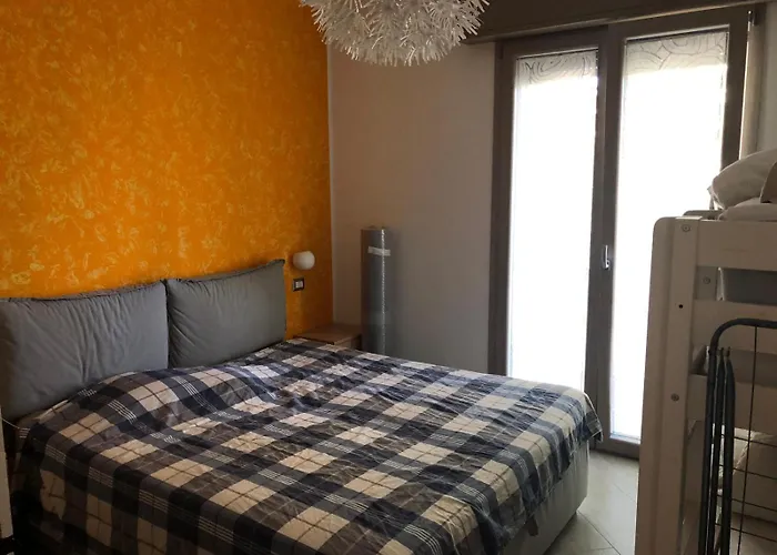 Con Giardino - 5 Minuti Dal Mare 아파트 *